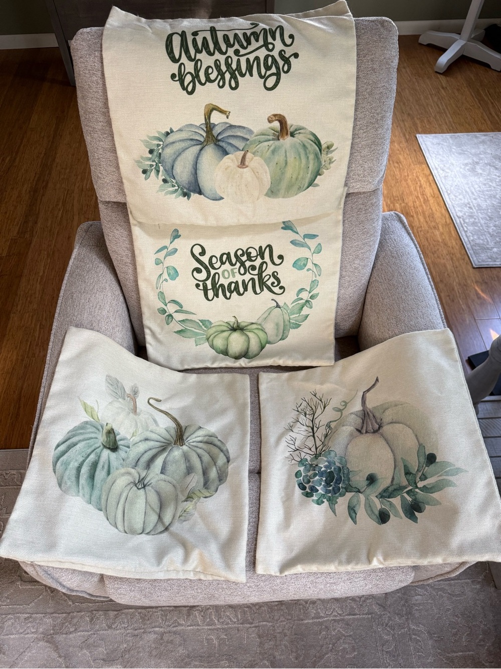 Set of 8 pillow covers-4 Easter & 4 Thanksgiving themed